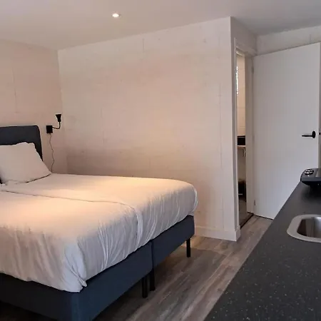 Strandhuisje Freek, 900 M Zee En Vakantiehuis Callantsoog