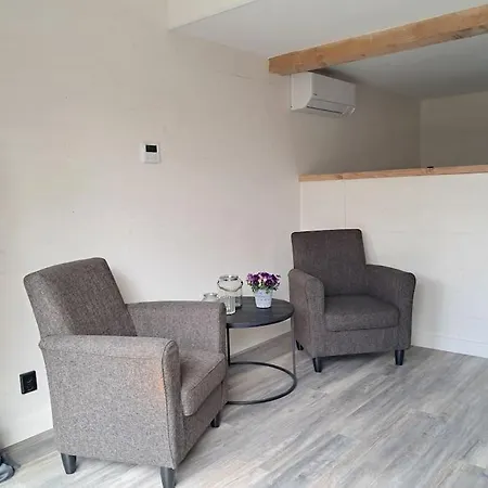 Strandhuisje Freek, 900 M Zee En *