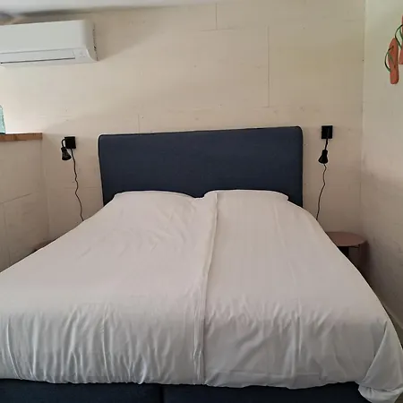 Strandhuisje Freek, 900 M Zee En Vakantiehuis Callantsoog