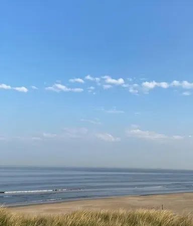 Strandhuisje Freek, 900 M Zee En Feriehus Callantsoog
