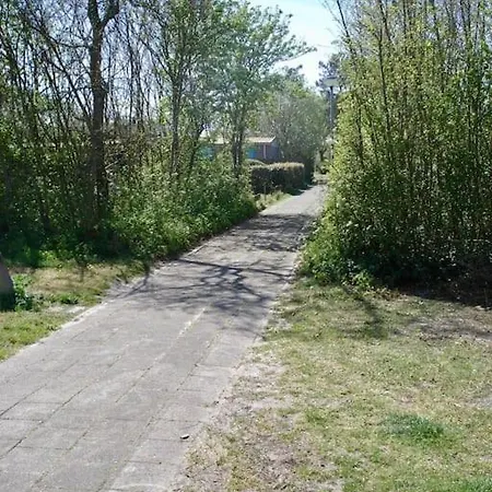 Strandhuisje Freek, 900 M Zee En Feriehus *
