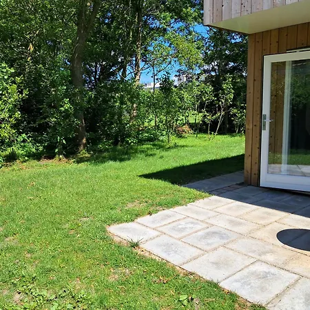 Strandhuisje Freek, 900 M Zee En Ferienhaus *