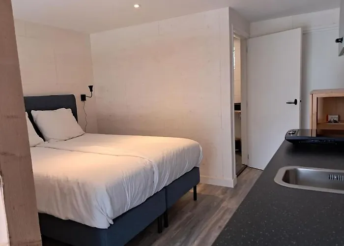 Strandhuisje Freek, 900 M Zee En Ferienhaus Callantsoog