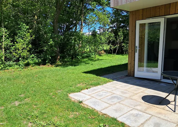 Strandhuisje Freek, 900 M Zee En Ferienhaus *